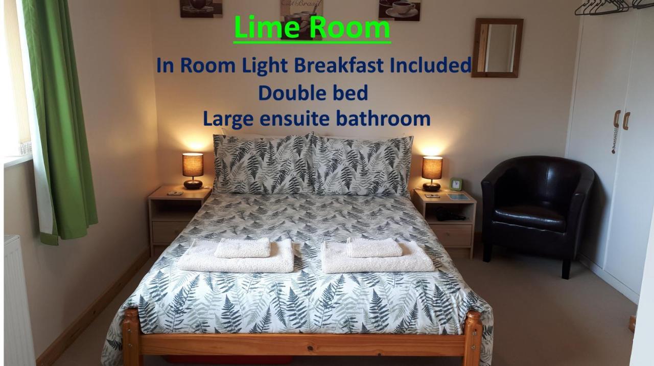 Pendine Sands Guest House Bagian luar foto