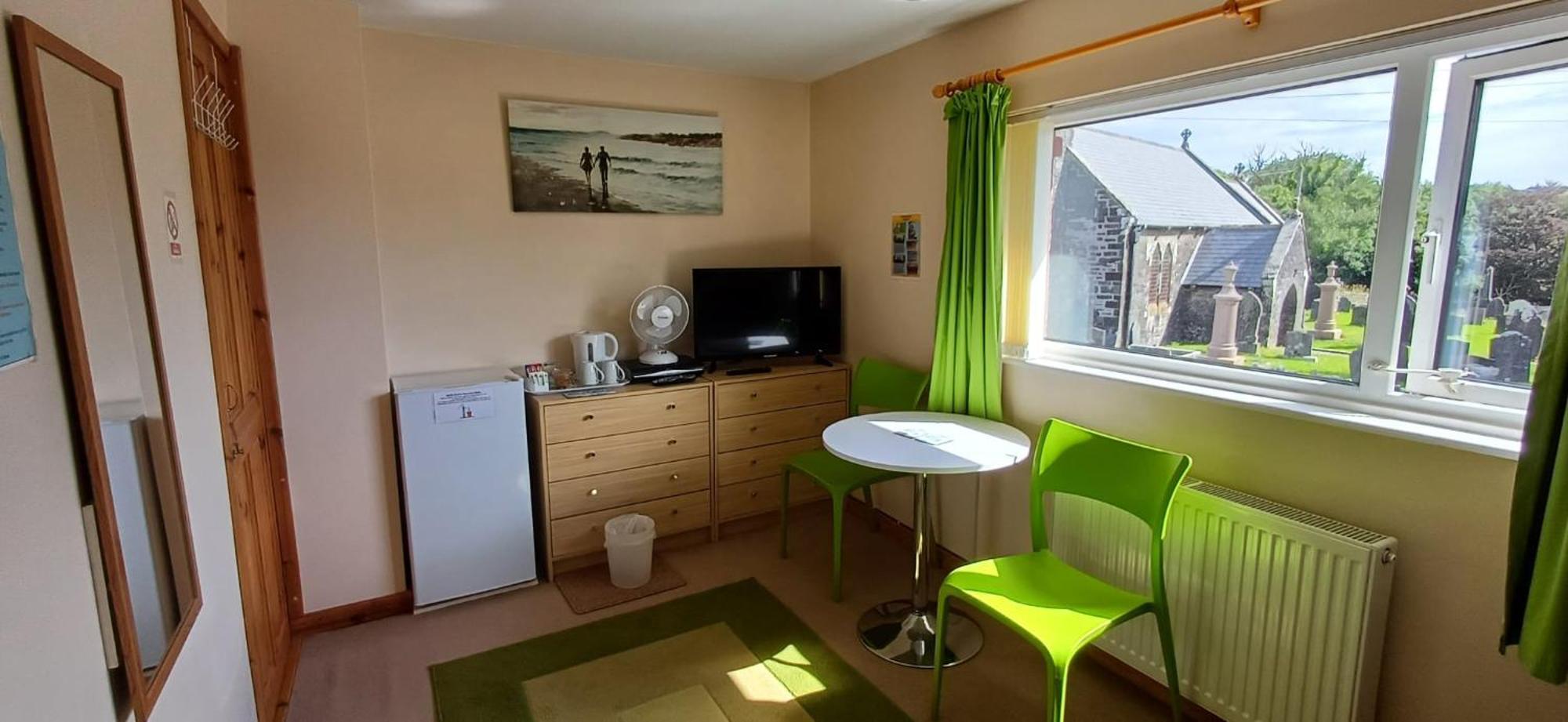 Pendine Sands Guest House Bagian luar foto