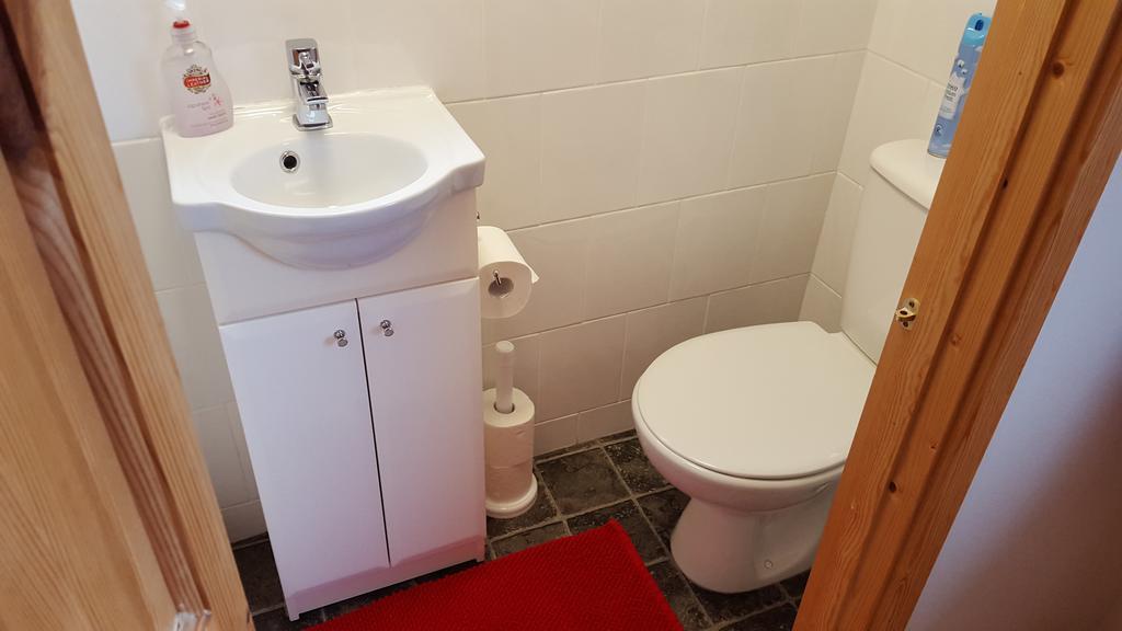 Pendine Sands Guest House Bagian luar foto
