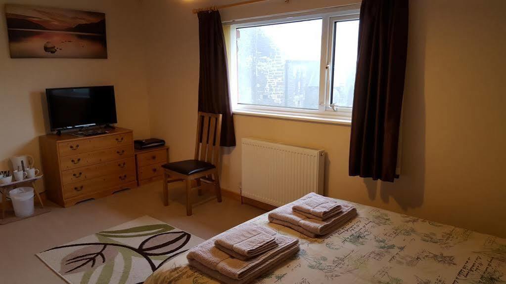 Pendine Sands Guest House Bagian luar foto